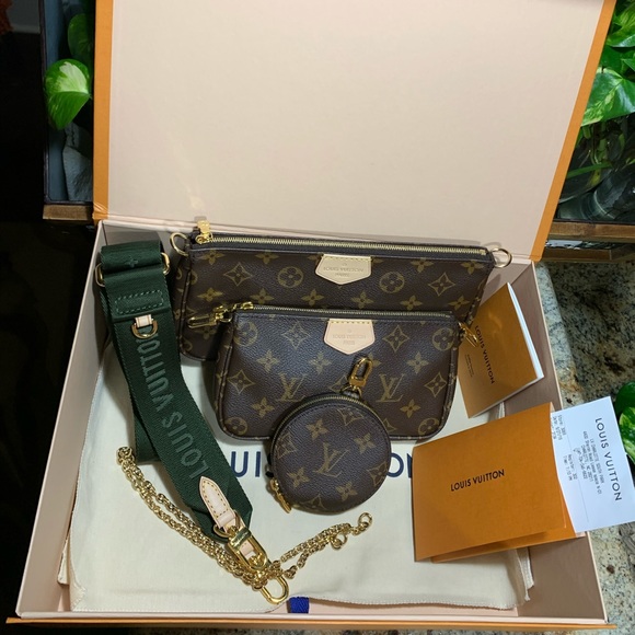 LV Multi Pochette Accessoires coming soon - Picture 8 of 8